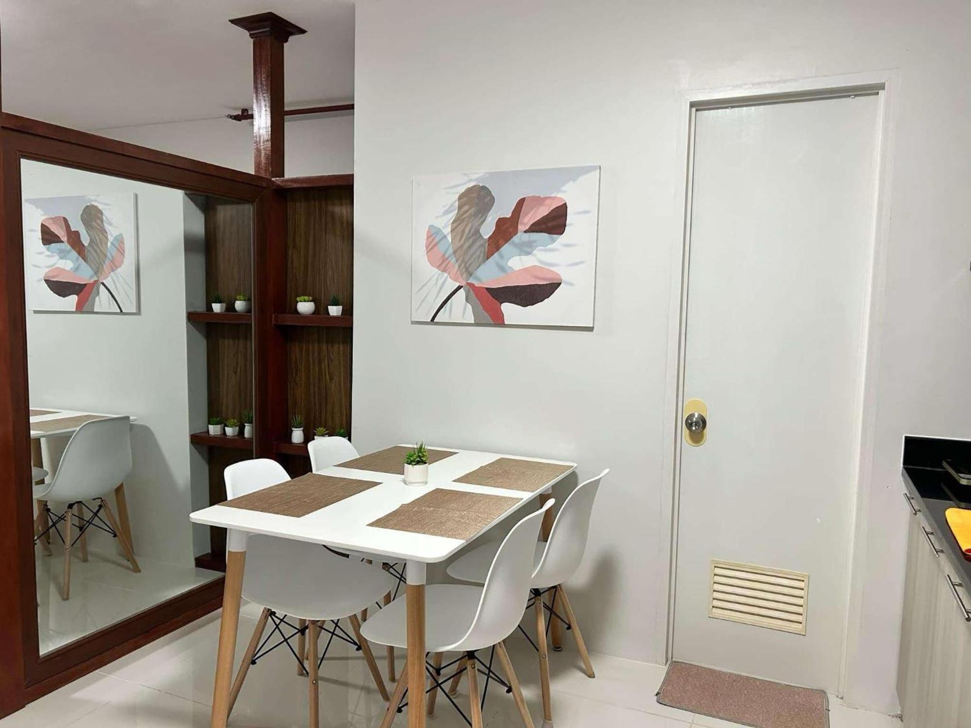 Condo Unit In Camella Manors Bacolod Exterior photo
